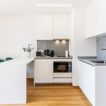 Apartmán Infante W Parking By Lovelystay