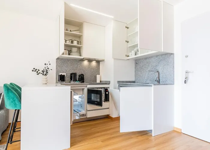 Apartman Infante W Parking By Lovelystay *